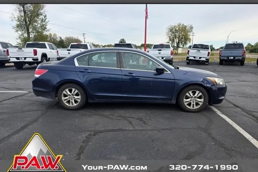 2010 Honda Accord LX-P photo 1