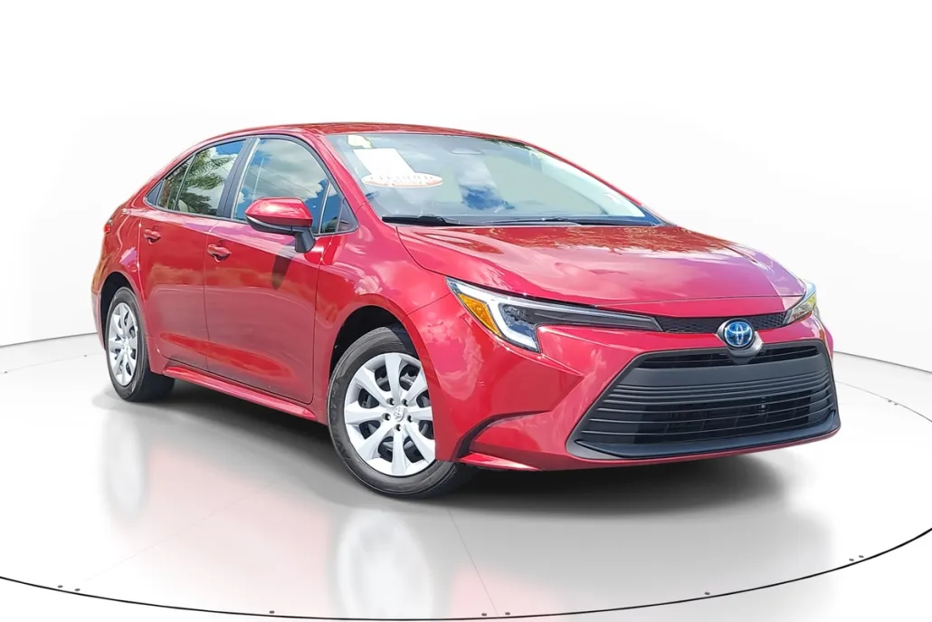 2024 Toyota Corolla Hybrid LE photo 1
