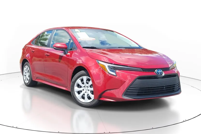 2024 Toyota Corolla Hybrid LE photo 1