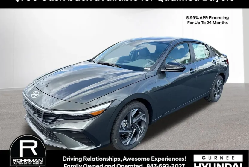 2025 Hyundai Elantra SEL Sport photo 1