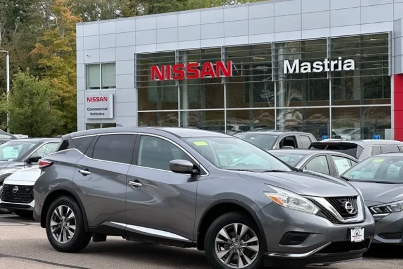 2017 Nissan Murano S photo 1