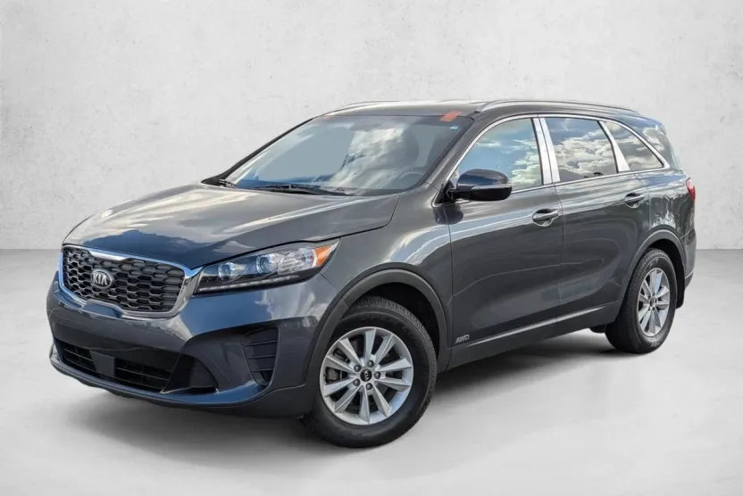 2020 Kia Sorento LX photo 1