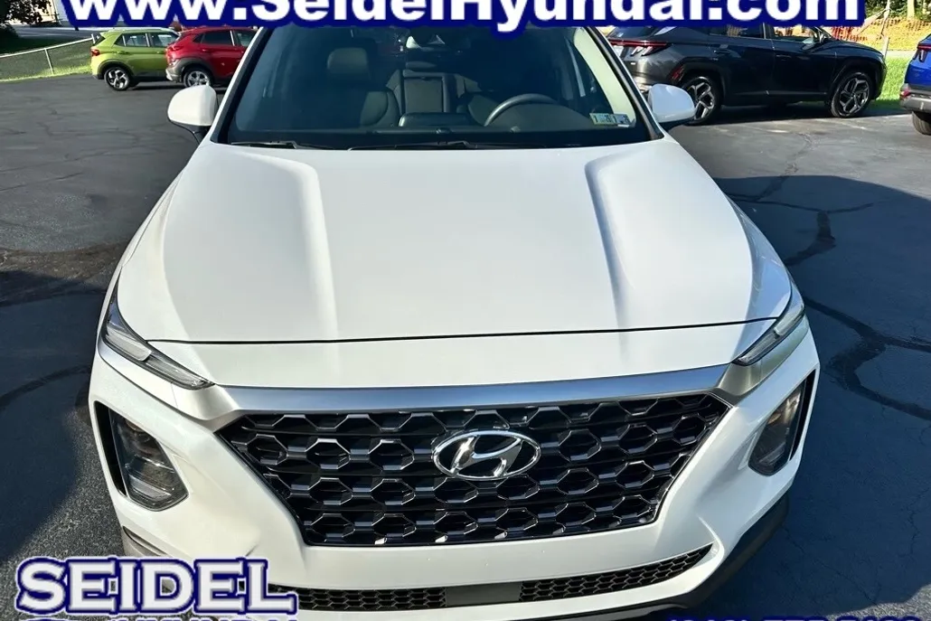 2020 Hyundai Santa Fe SEL photo 1