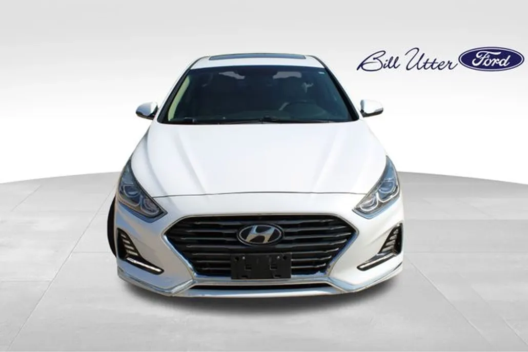 2018 Hyundai Sonata Limited photo 1