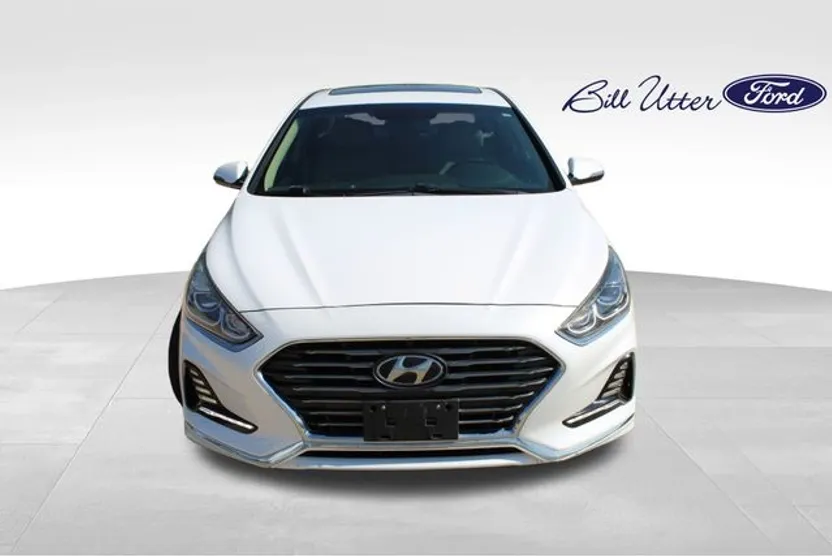 2018 Hyundai Sonata Limited photo 1