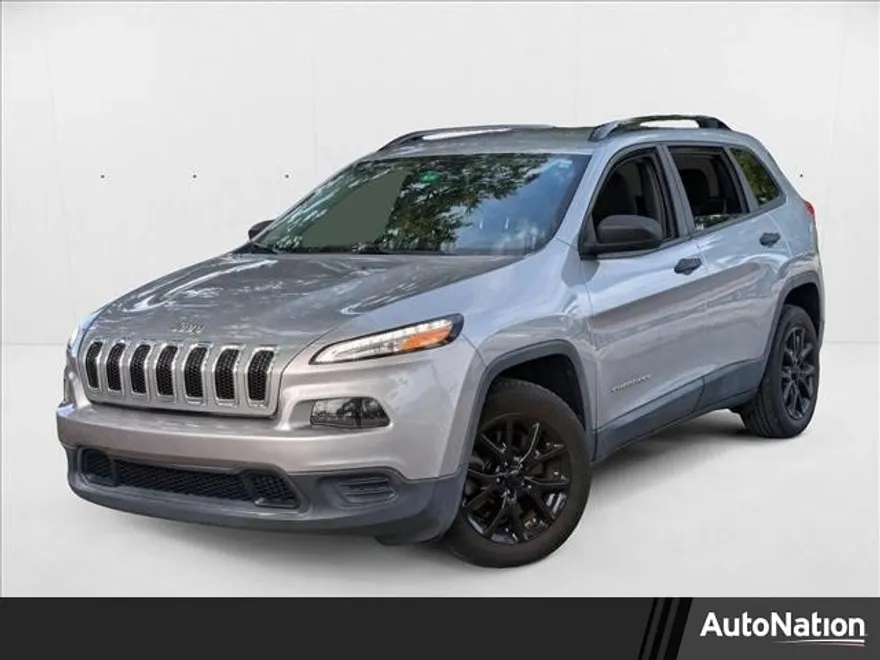 2017 Jeep Cherokee Sport photo 1