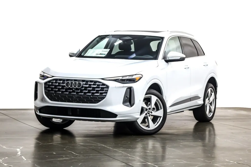 2025 Audi Q5 Premium Plus photo 1