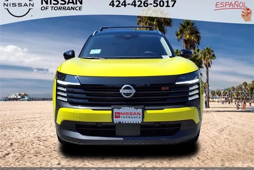 2026 Nissan Kicks SR photo 1