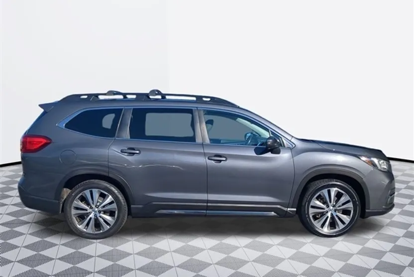 2019 Subaru Ascent Limited photo 1