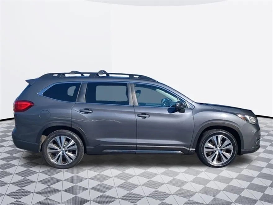 2019 Subaru Ascent Limited photo 1