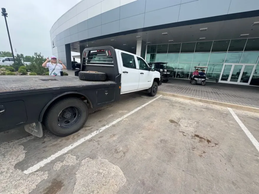 2017 Chevrolet Silverado 3500HD Work Truck photo 1