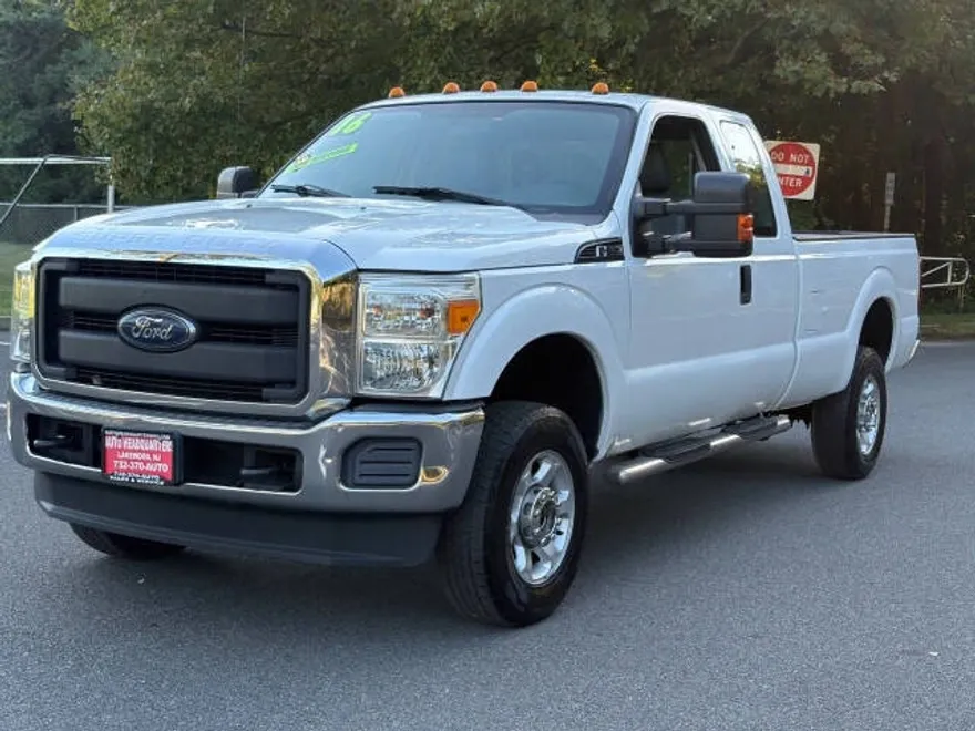 2016 Ford F-250 XL photo 1