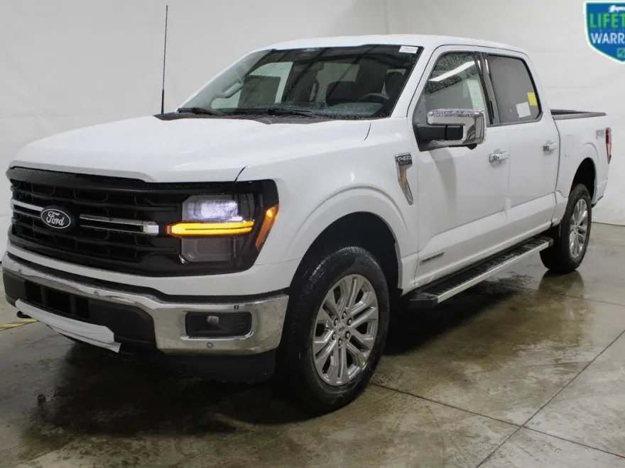 2024 Ford F-150 XLT photo 1