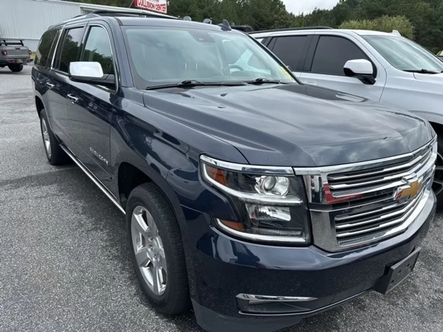 2020 Chevrolet Suburban Premier photo 1