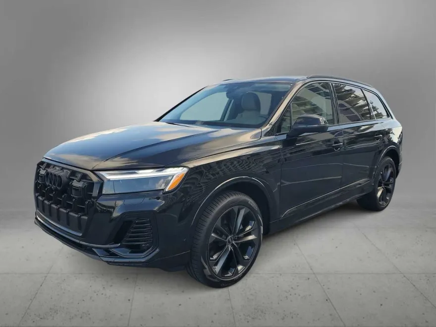 2025 Audi Q7 55 Premium Plus photo 1