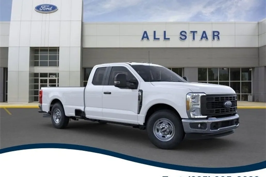 2025 Ford F-250 photo 1