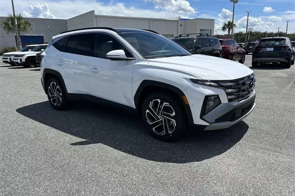 2026 Hyundai Tucson Limited photo 1