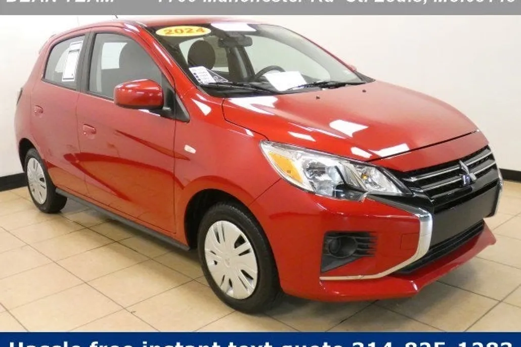 2024 Mitsubishi Mirage ES photo 1