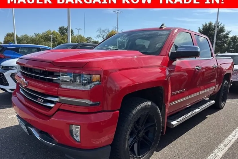2016 Chevrolet Silverado LTZ photo 1