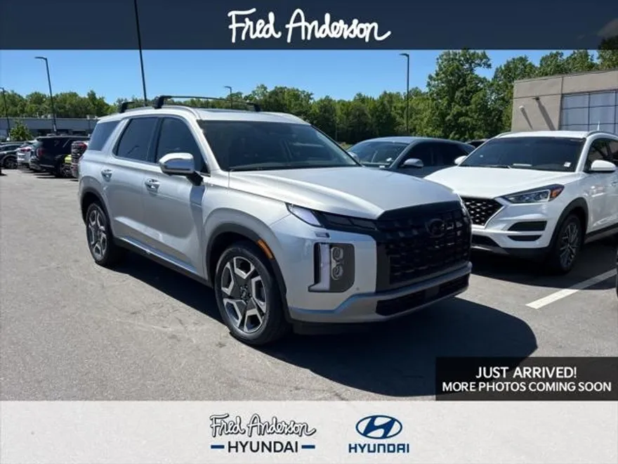 2024 Hyundai Palisade SEL photo 1