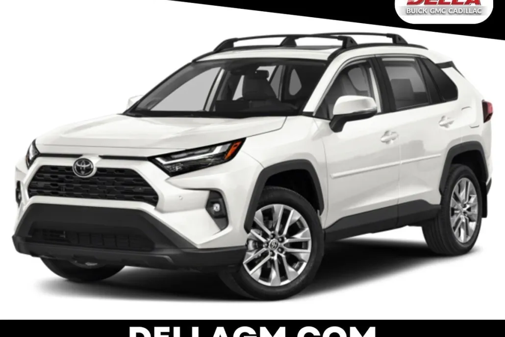 2024 Toyota RAV4 XLE photo 1