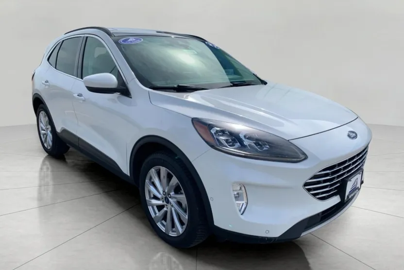 2021 Ford Escape Titanium photo 1