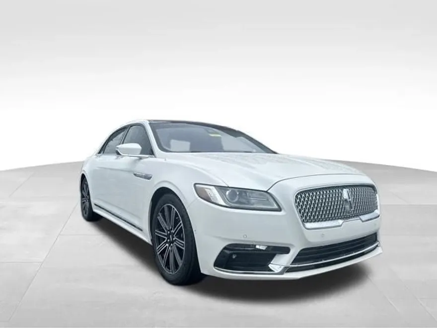 2018 Lincoln Continental Reserve photo 1
