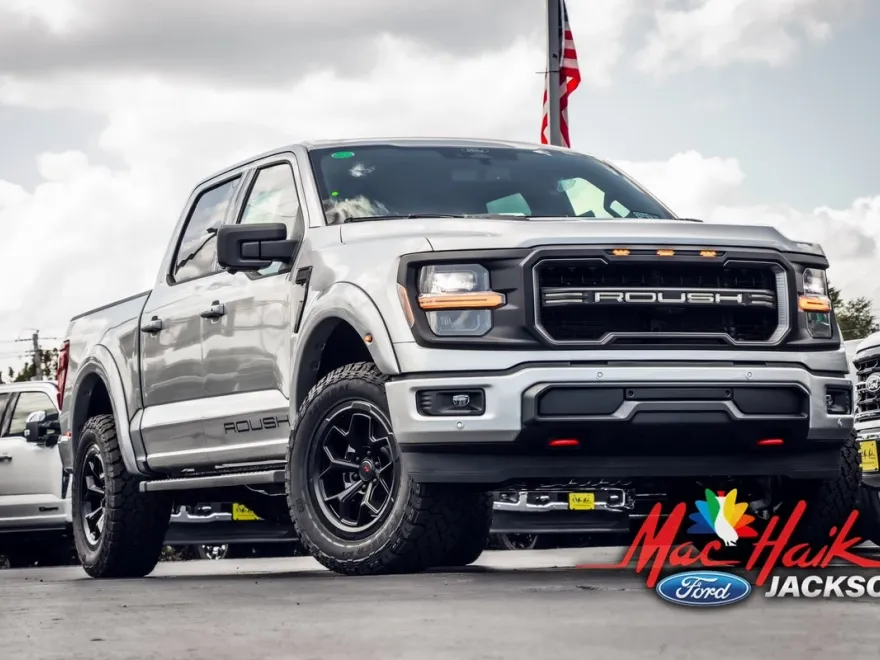 2024 Ford F-150 XLT photo 1
