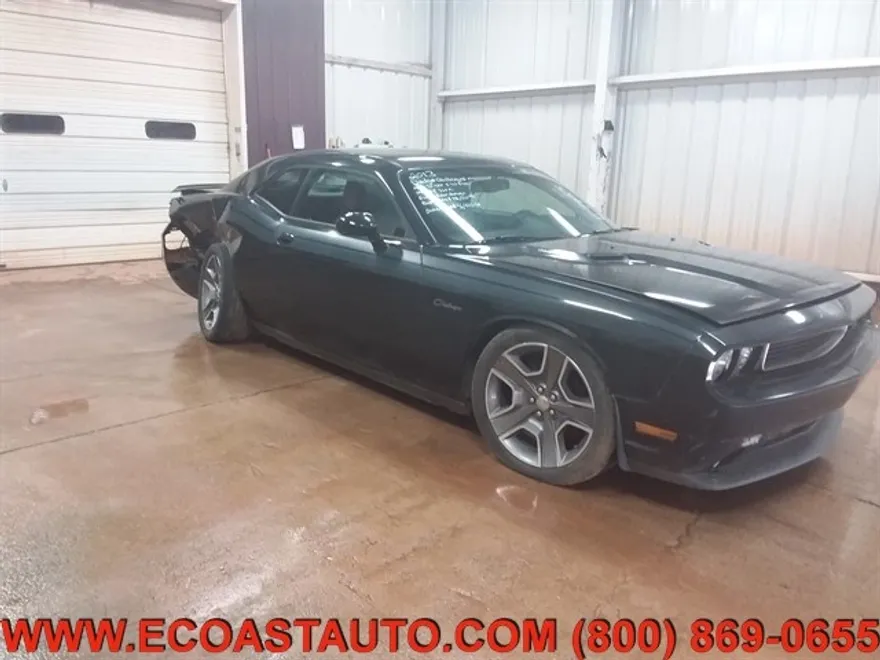 2013 Dodge Challenger R/T Classic photo 1