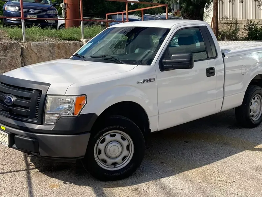 2012 Ford F-150 XL photo 1