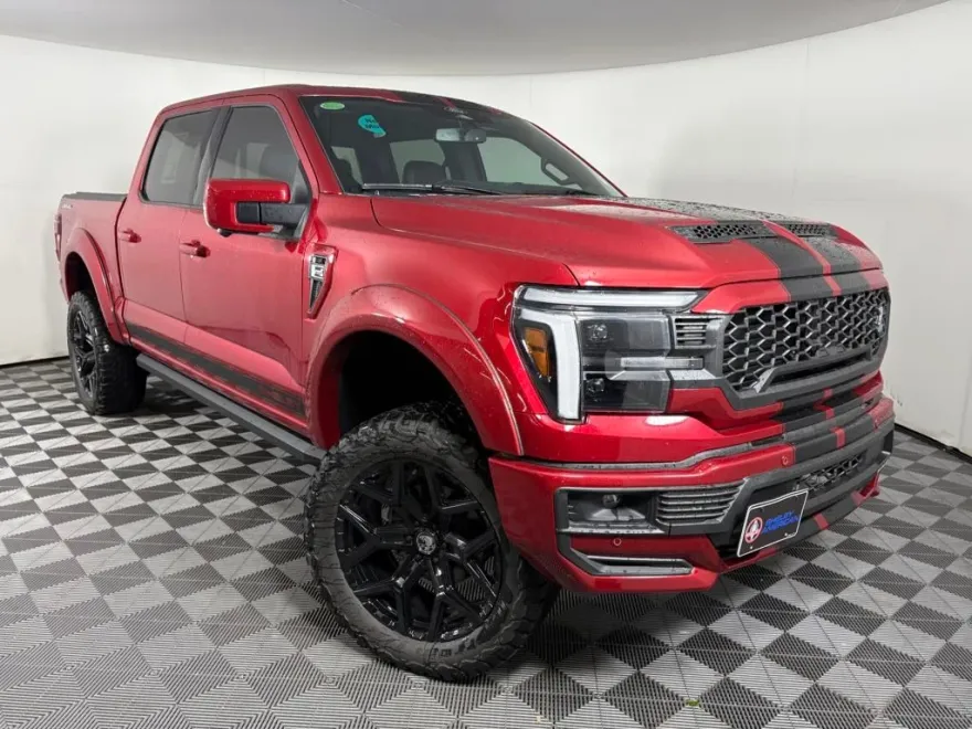 2025 Ford F-150 Lariat photo 1