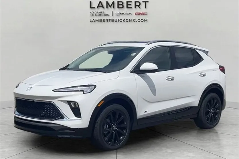 2026 Buick Encore GX Sport Touring photo 1