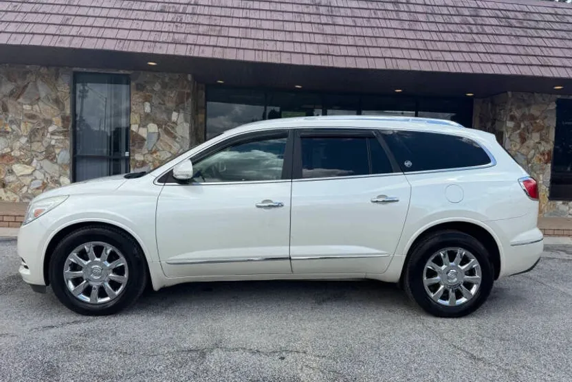 2013 Buick Enclave Leather photo 1
