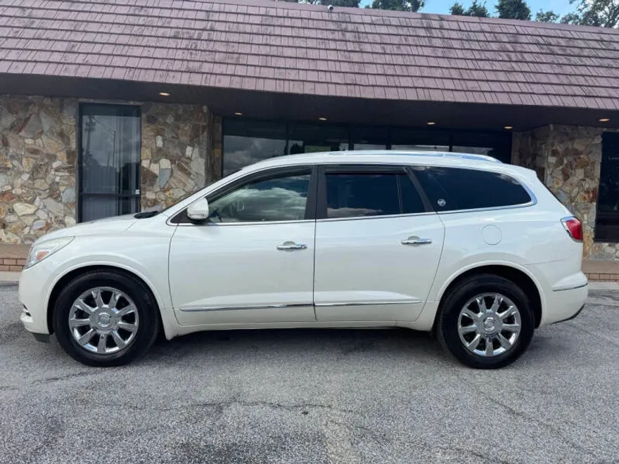 2013 Buick Enclave Leather photo 1