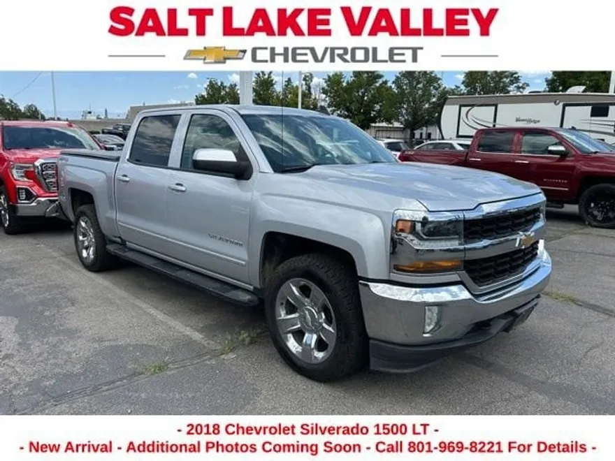 2018 Chevrolet Silverado 1500 LT photo 1