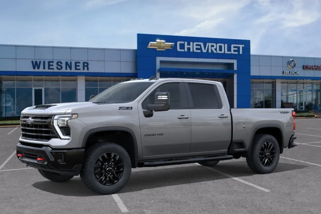 2026 Chevrolet Silverado 2500HD LT photo 1
