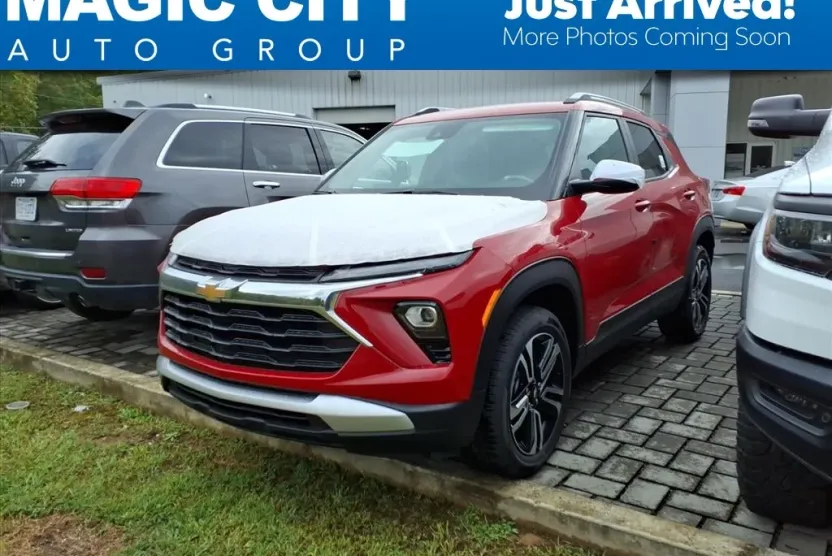 2026 Chevrolet Trailblazer LT photo 1