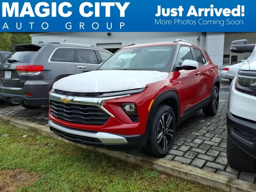 2026 Chevrolet Trailblazer LT photo 1