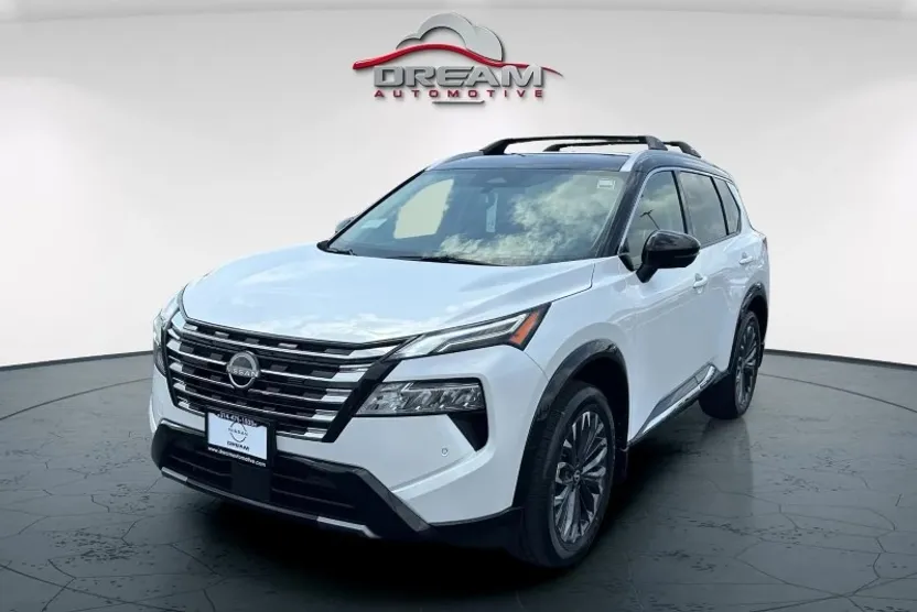 2025 Nissan Rogue Platinum photo 1
