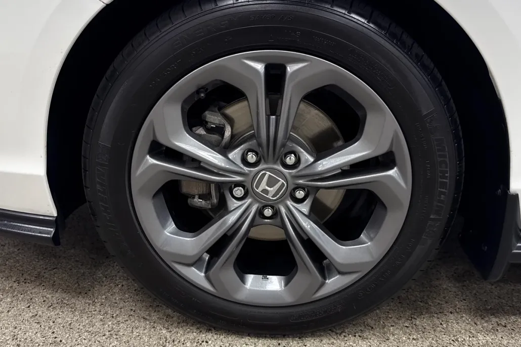 2023 Honda Accord EX photo 1