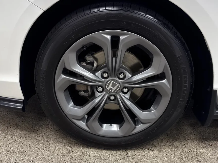 2023 Honda Accord EX photo 1