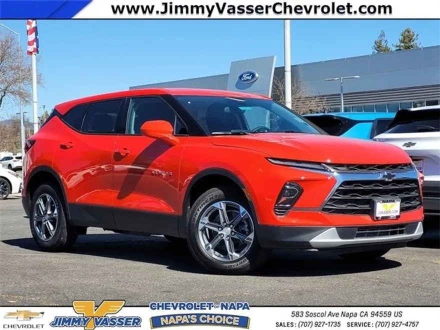 2025 Chevrolet Blazer 2LT photo 1