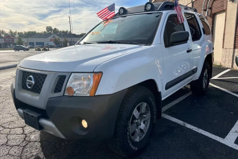 2012 Nissan Xterra PRO-4X photo 1