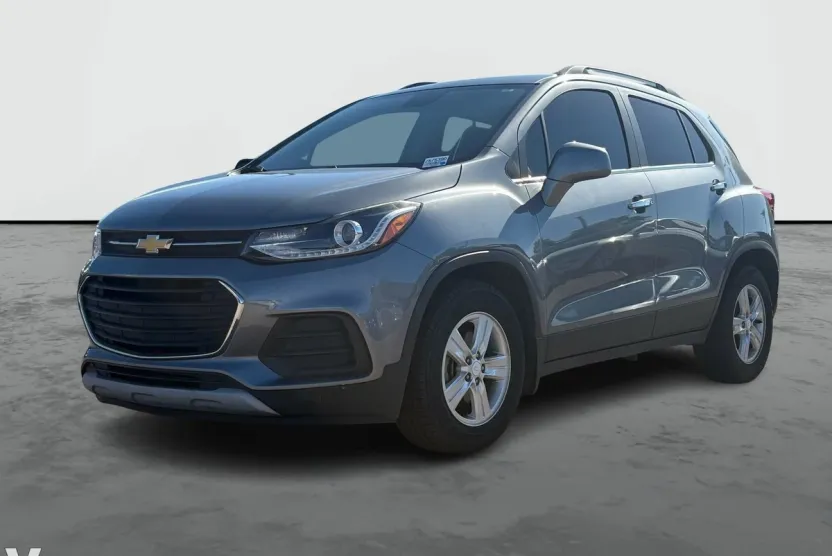 2020 Chevrolet Trax LT photo 1