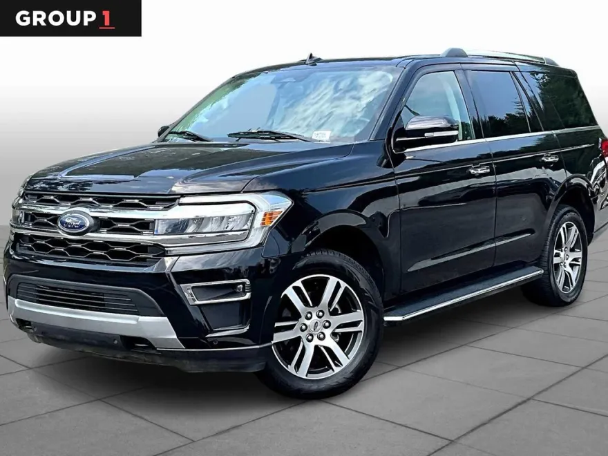 2023 Ford Expedition Limited photo 1