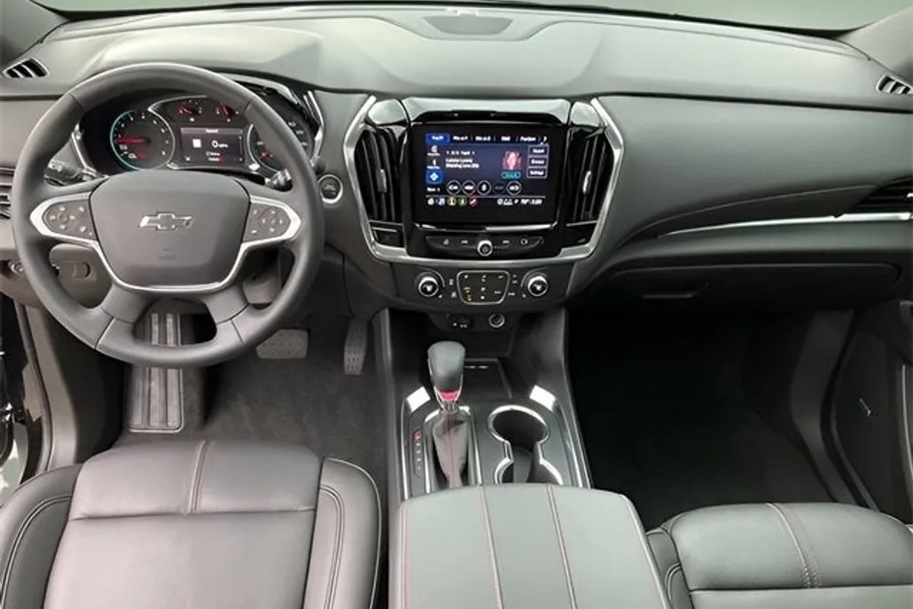 2023 Chevrolet Traverse RS photo 1