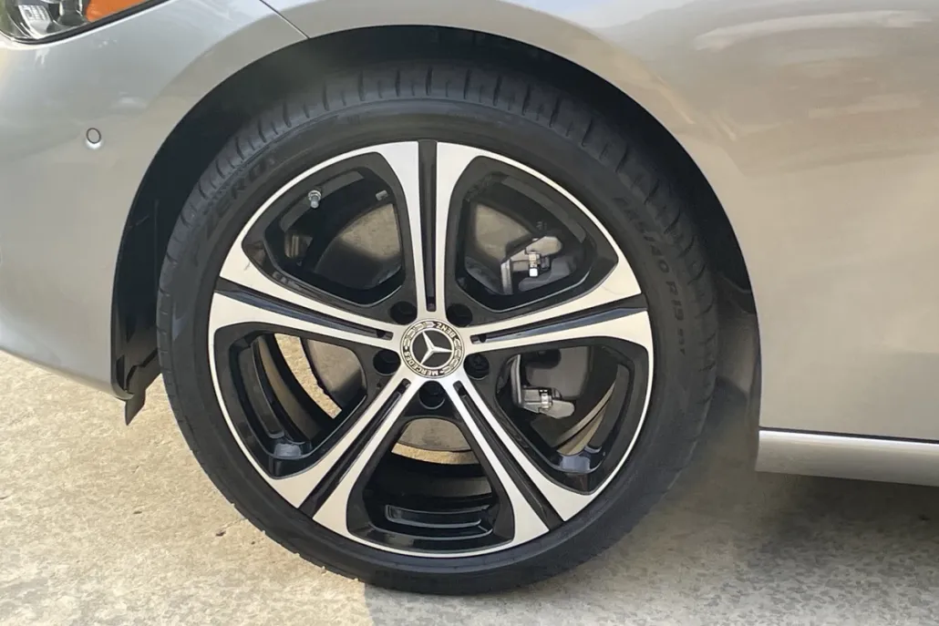 2024 Mercedes Benz C 300 Sedan photo 1