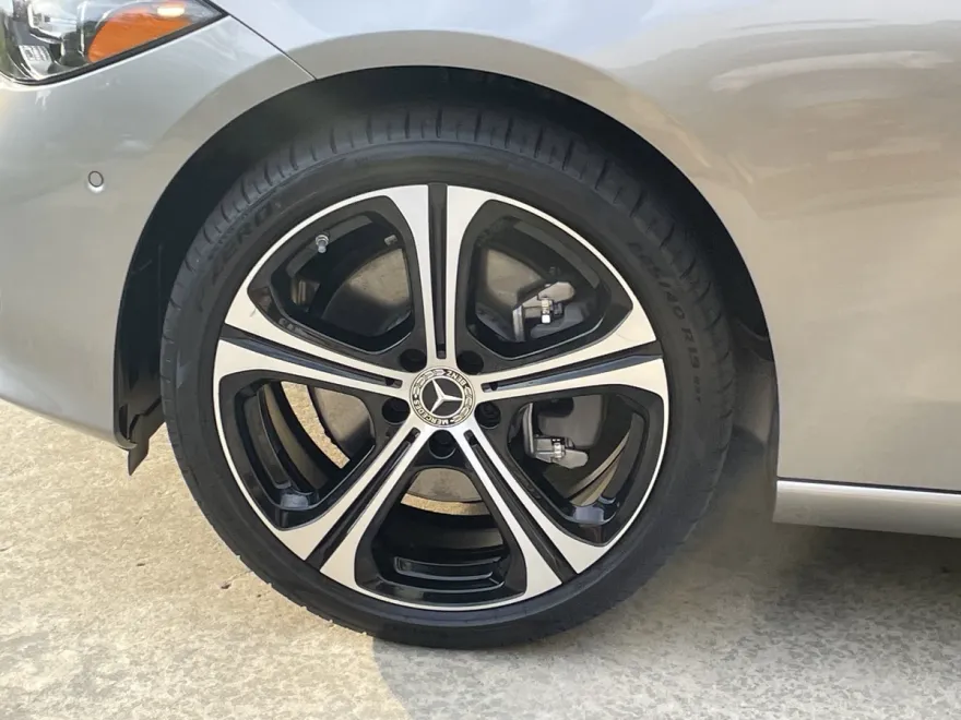 2024 Mercedes Benz C 300 Sedan photo 1