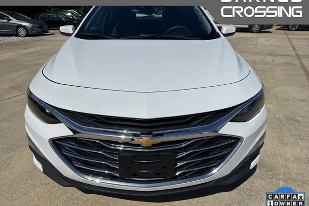 2023 Chevrolet Malibu 1LT photo 1
