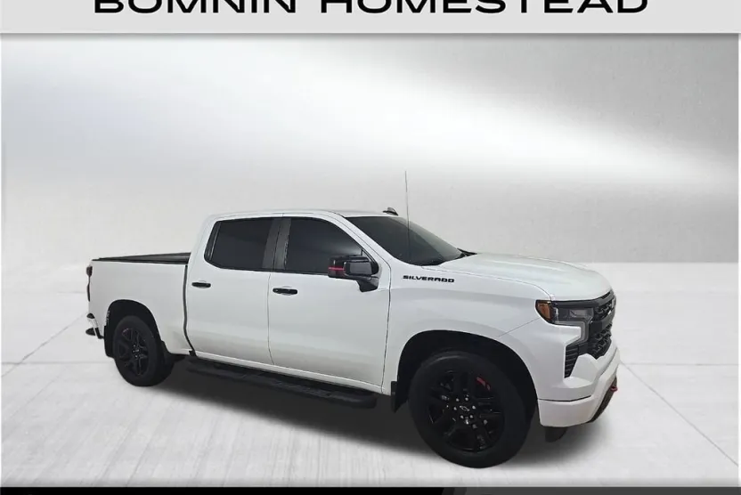 2023 Chevrolet Silverado 1500 RST photo 1